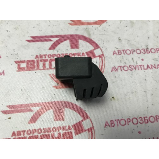 Отбойник ляды Opel Combo 2001-2011 91163696